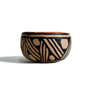  Ceramica Xingu Pequeno 1