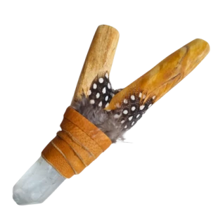 Kuripe de Palo Santo Com Cristal e Pena Escura | Auto  Aplicador de Rapé